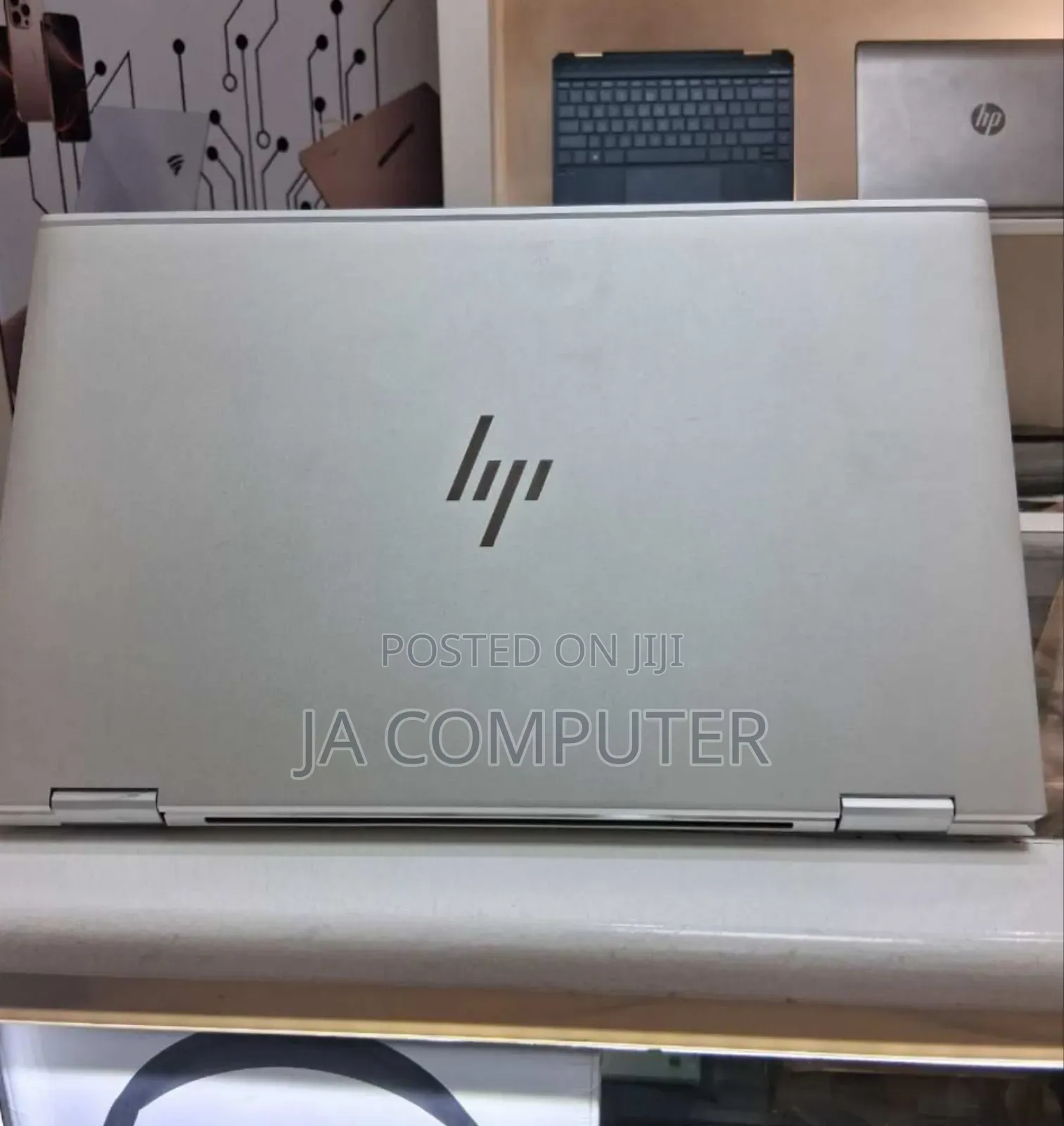 New Laptop HP EliteBook 1040 G8 16GB Intel Core I7 SSD 512GB