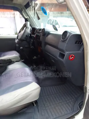 Toyota Land Cruiser 2015 White