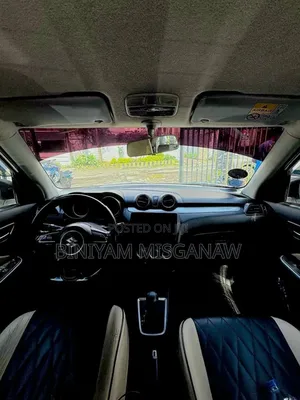 Suzuki Swift 2021 White