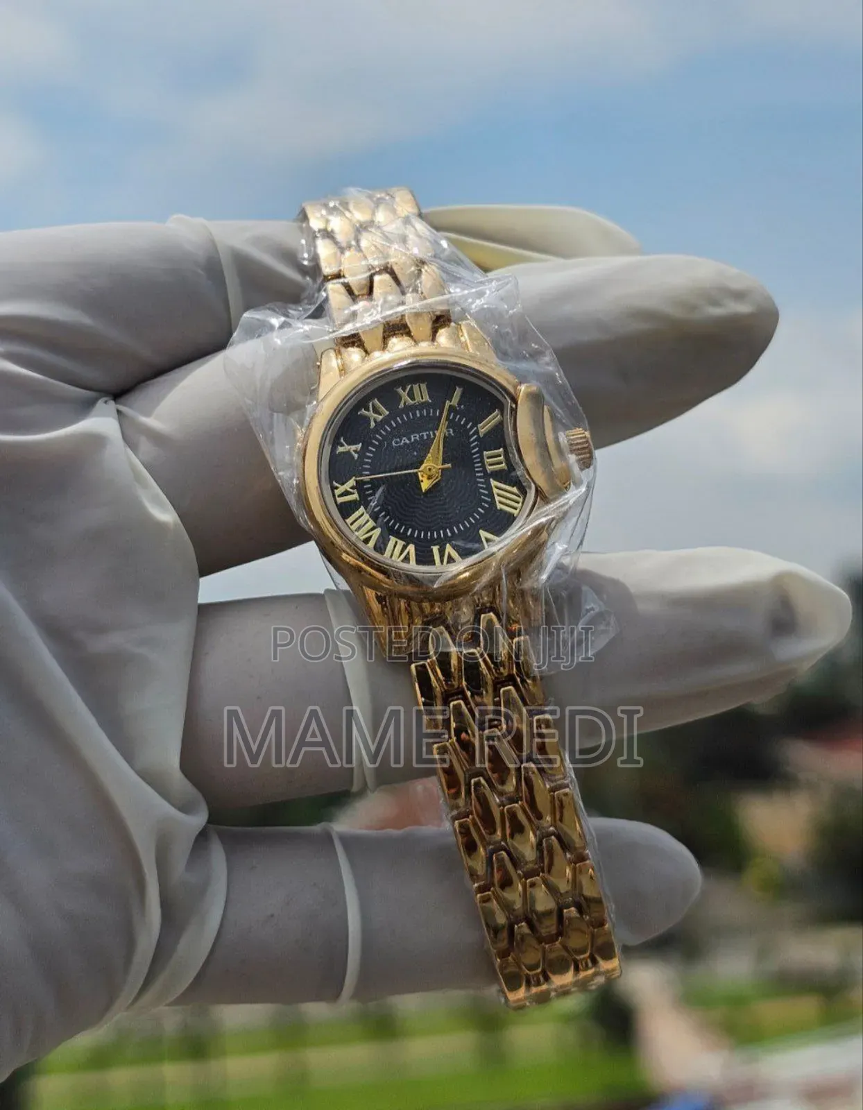 Girls Watch Extra Shine In Selfies A