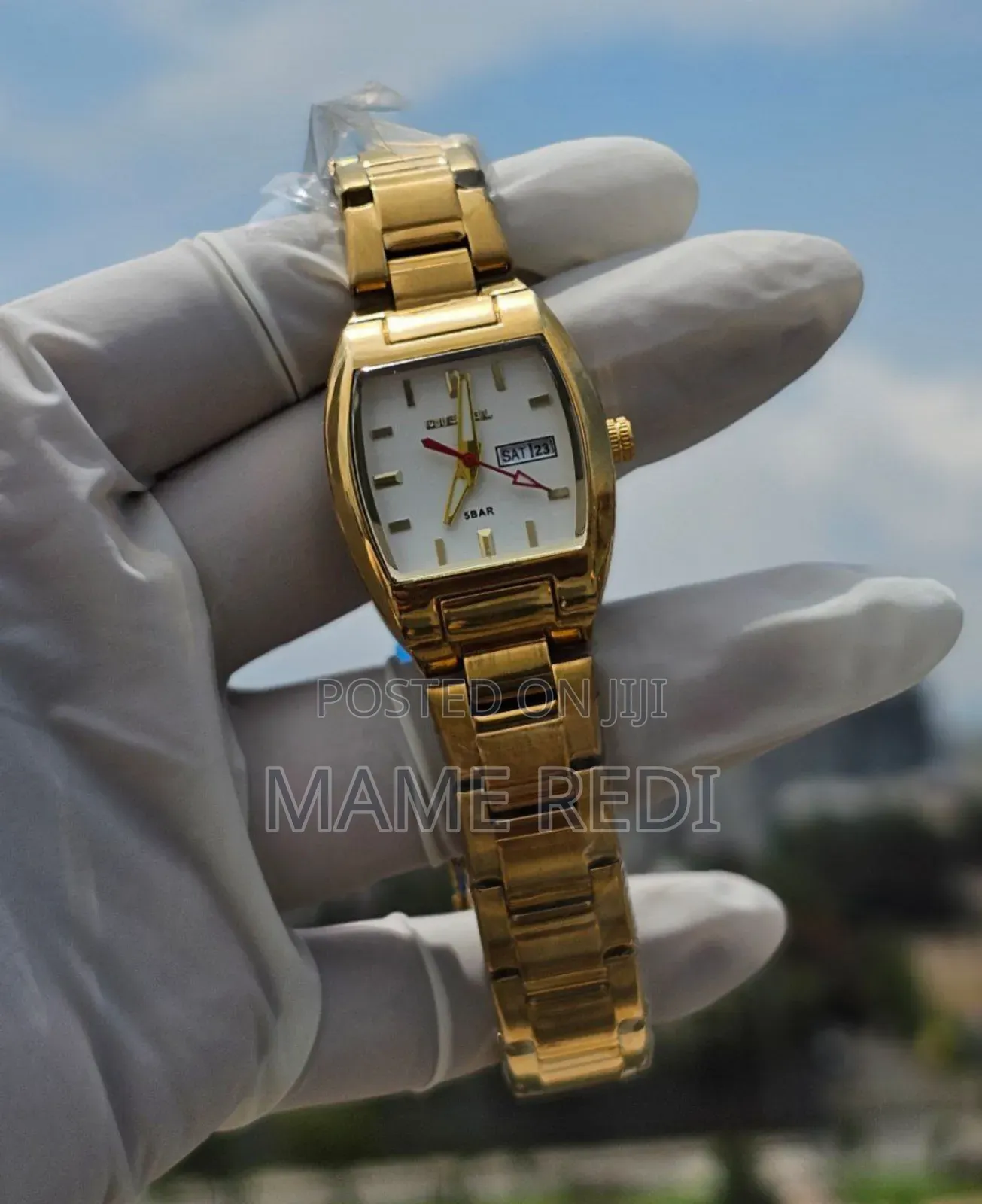 Girls Watch “Warning: This Watch May Cause • Random Compliments