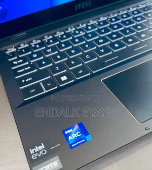 New Laptop MSI 16GB Intel Core Ultra 7 SSD 1T