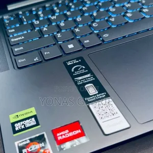New Laptop Lenovo Thinkpad P14s 16GB AMD Ryzen 7 SSD 1T