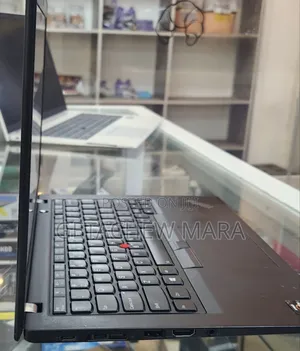 New Laptop Lenovo ThinkPad X1 Carbon 16GB AMD Ryzen 5 SSD 512GB