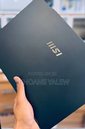 New Laptop MSI GS70 Stealth Pro Silver 16GB Intel Core Ultra 7 SSD 1T