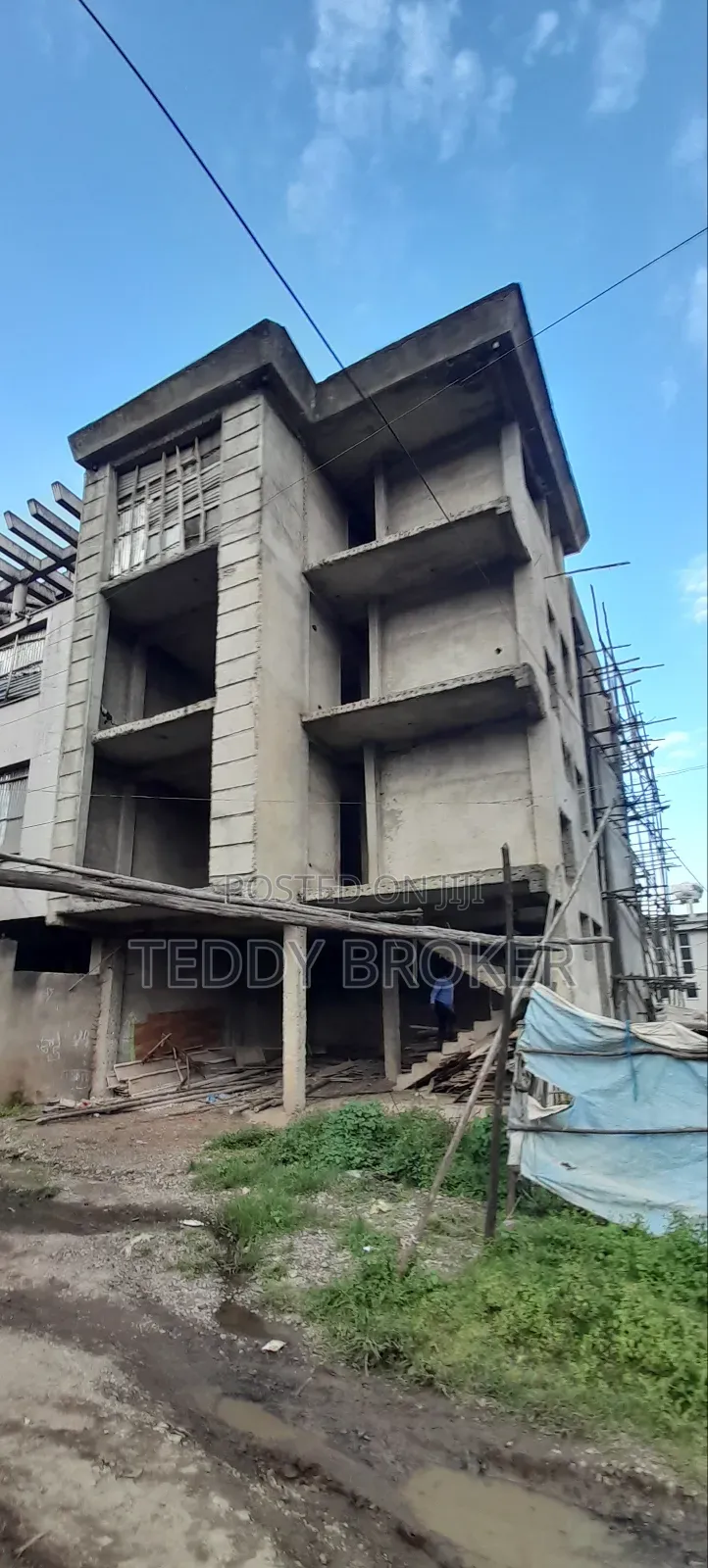 6bdrm House in Haile Garment, Nifas Silk-Lafto for sale