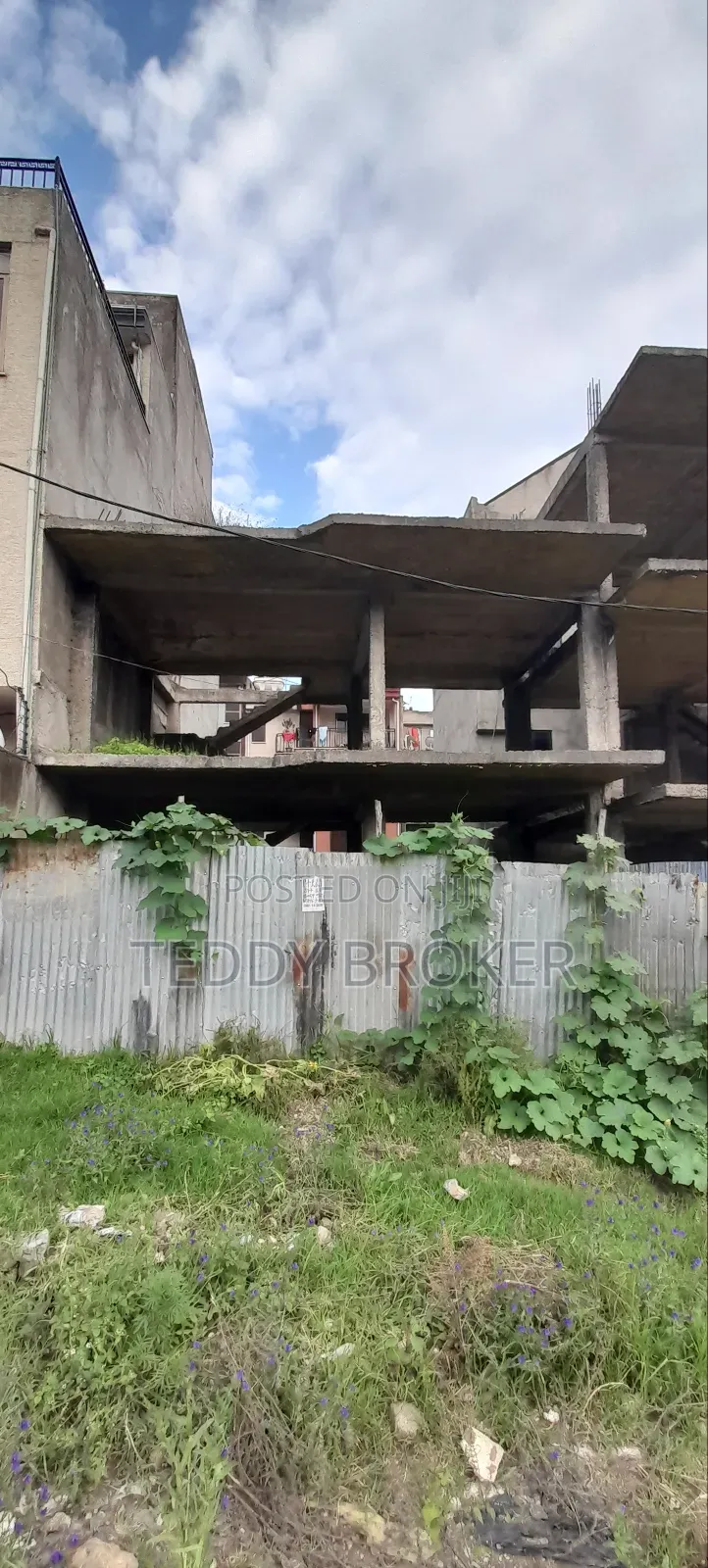 5bdrm House in Haile Garment, Nifas Silk-Lafto for sale