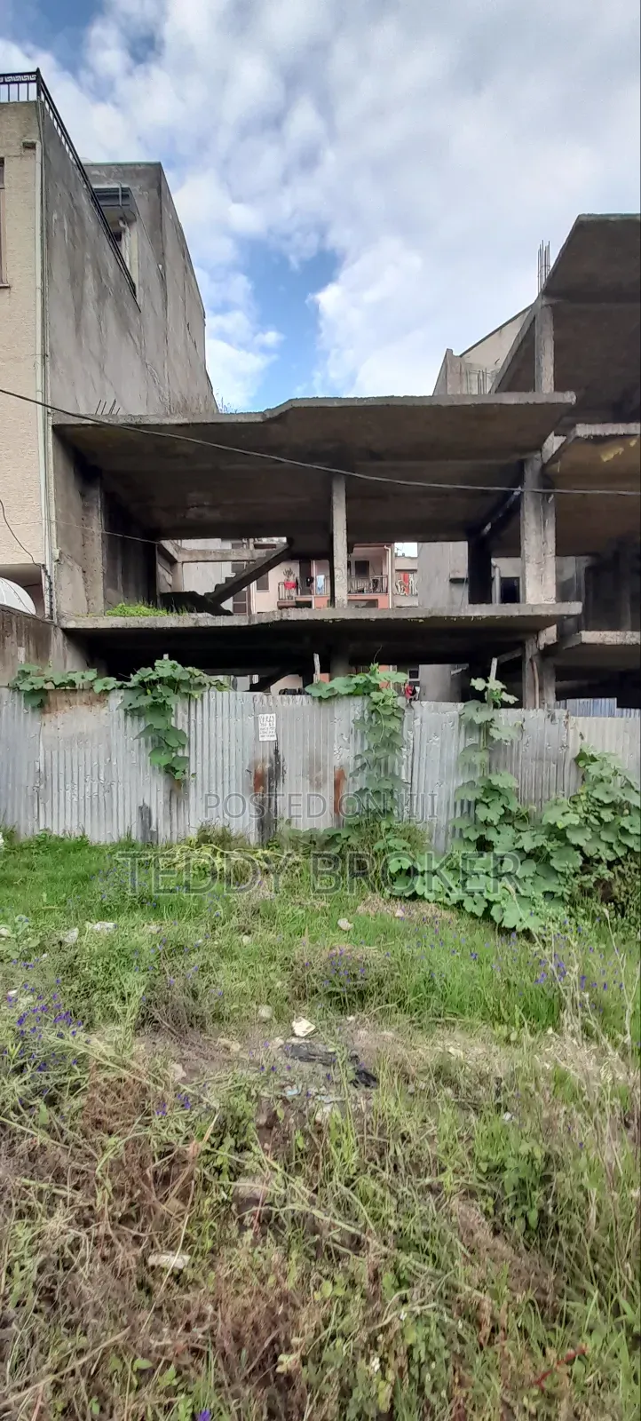 5bdrm House in Haile Garment, Nifas Silk-Lafto for sale