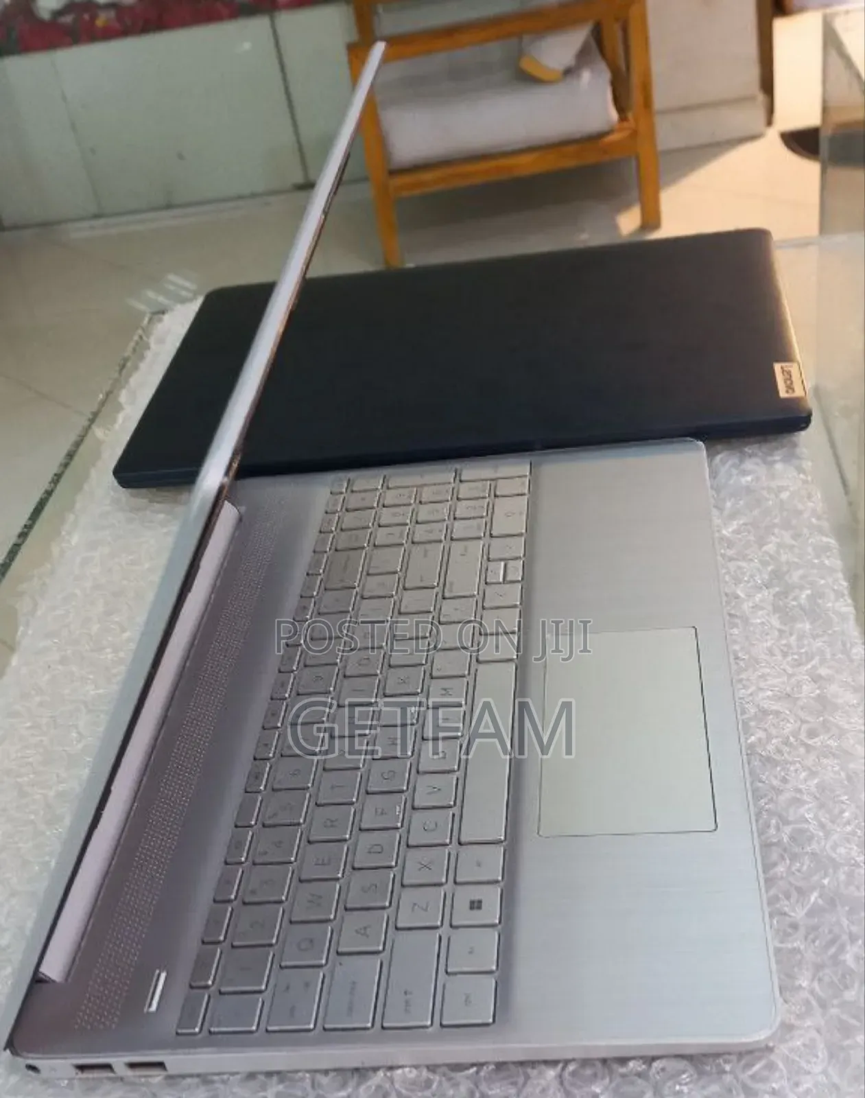 New Laptop HP Stream Notebook 8GB Intel Core I5 SSD 1T