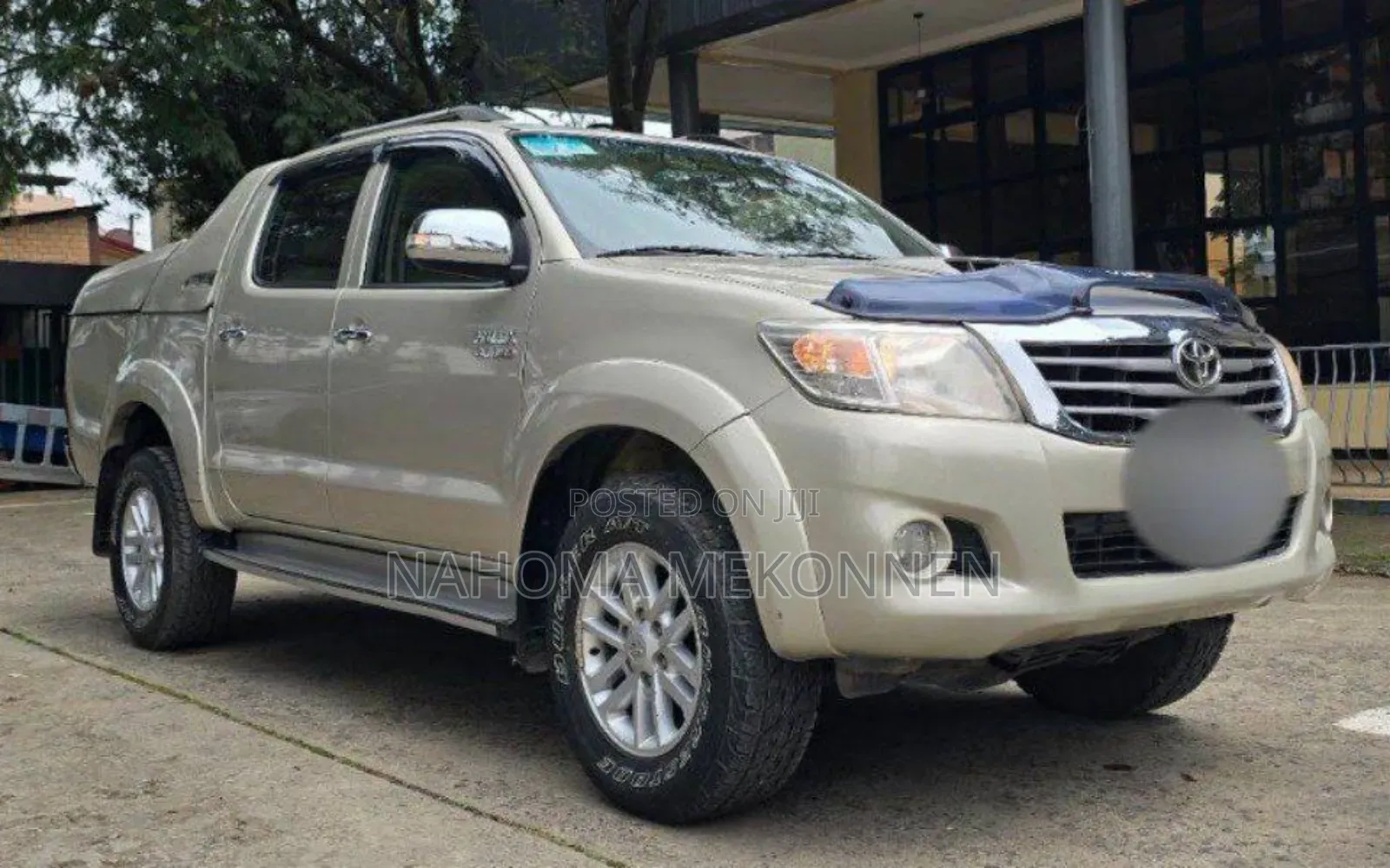 Toyota Hilux 2014 Gold