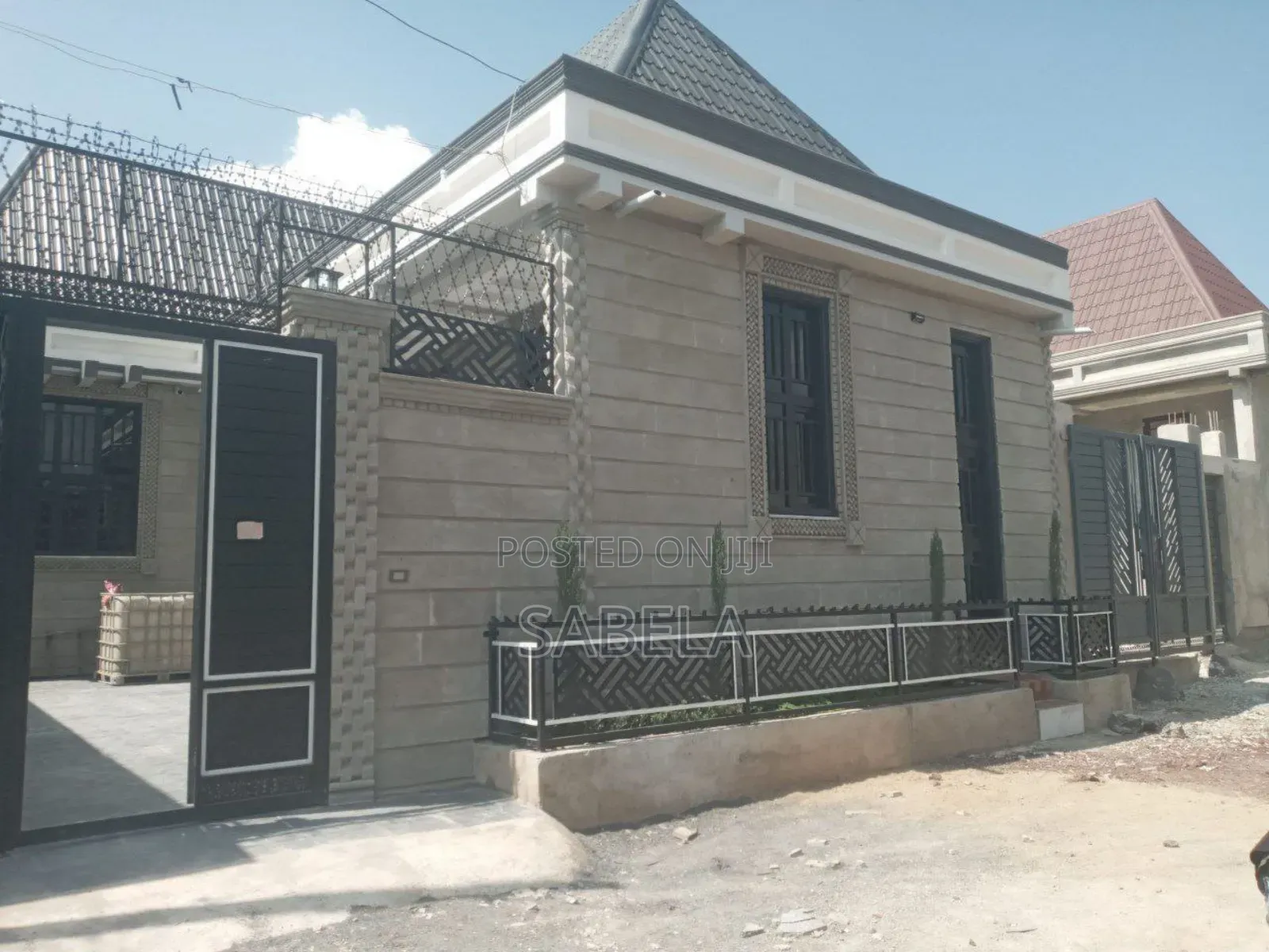 Furnished 2bdrm Villa in Debrezit, East Shewa for sale