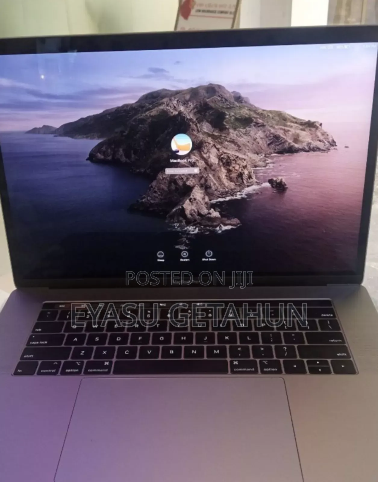 New Laptop Apple MacBook Pro 2019 32GB Intel Core I9 SSD 1T