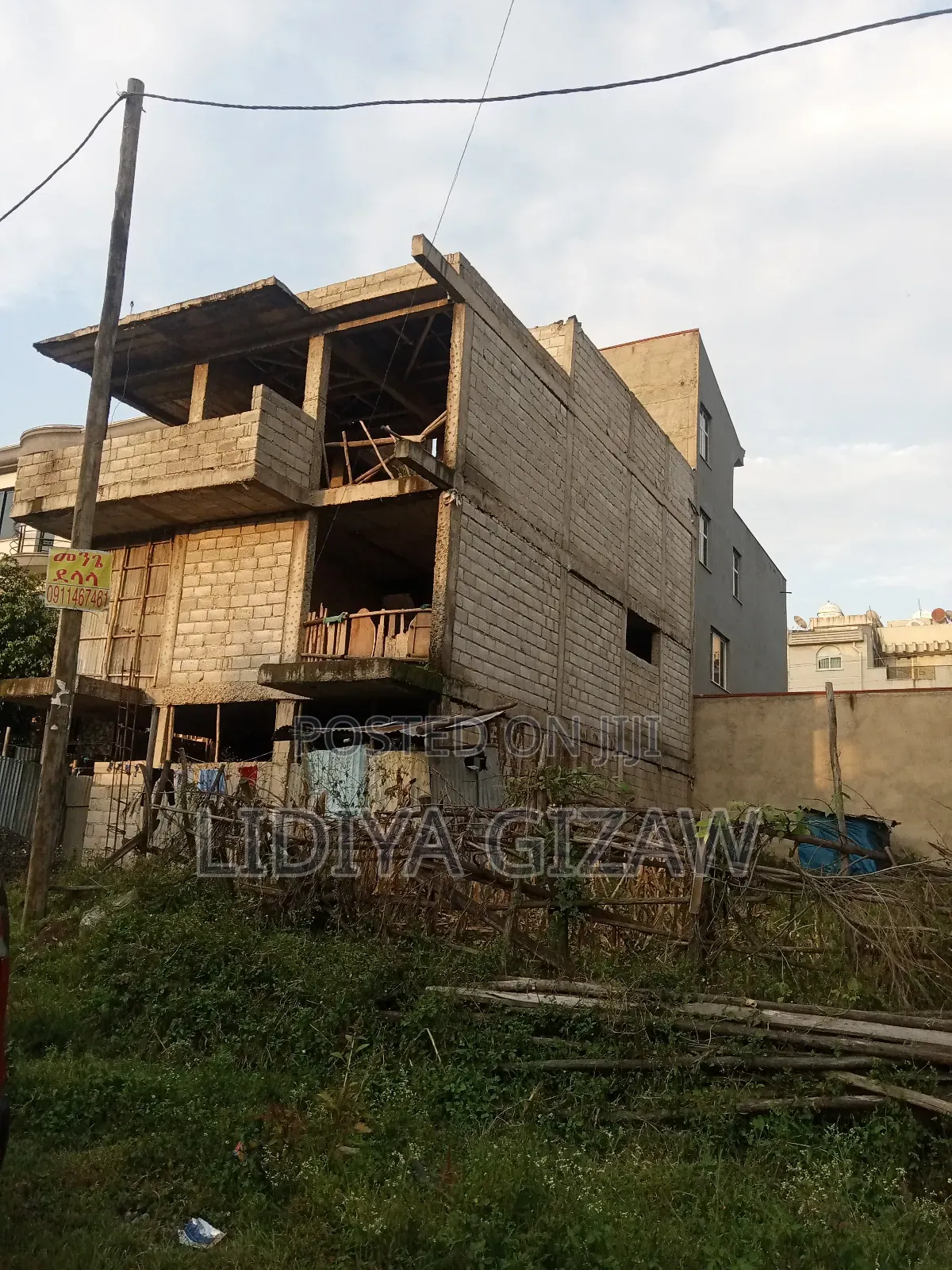 6bdrm House in Akaky Kaliti for sale