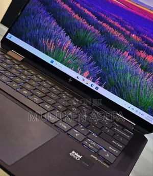 New Laptop HP Spectra 13 16GB Intel Core Ultra 7 SSD 1T