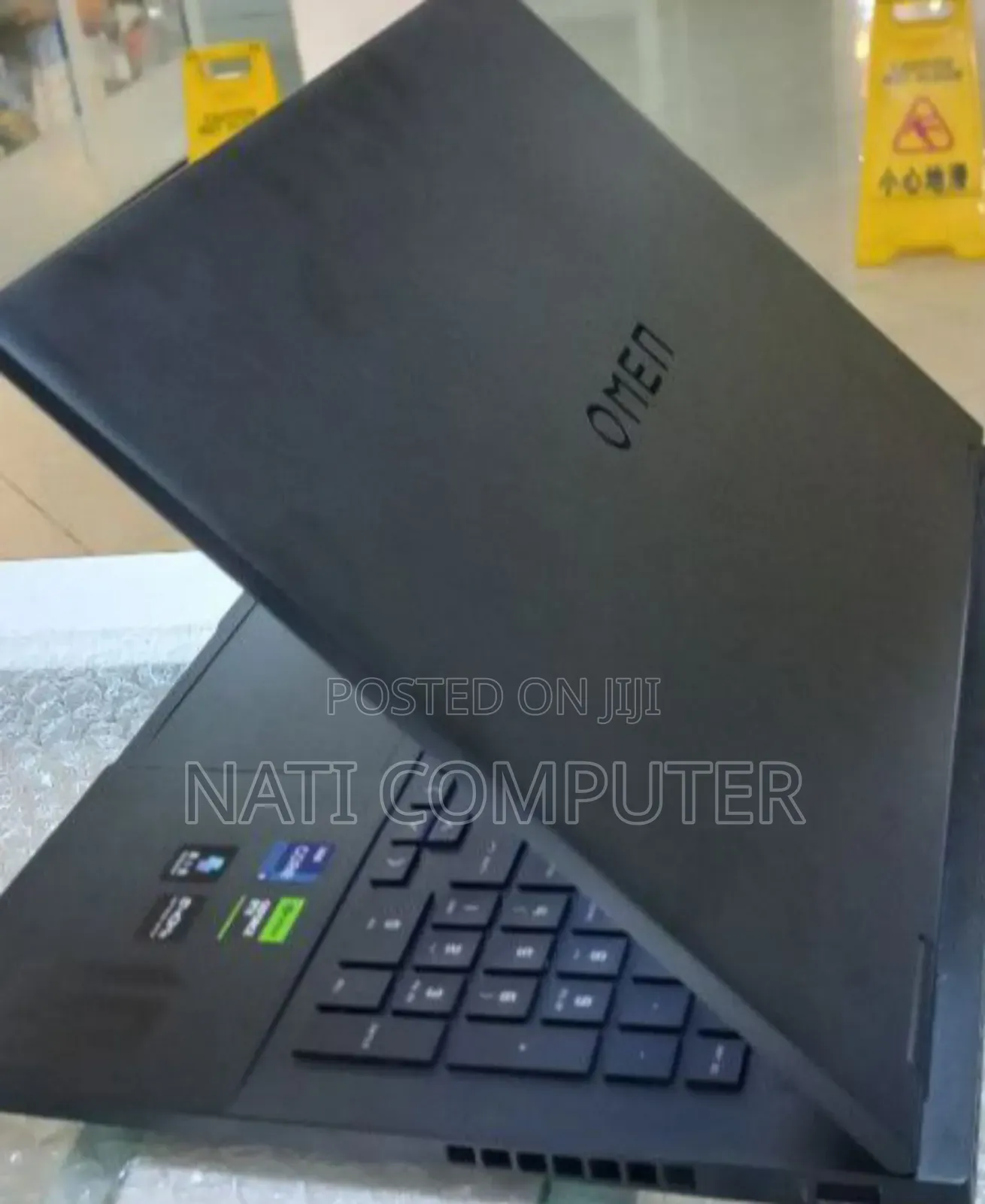New Laptop HP Omen 15 16GB Intel Core I9 SSD 1T