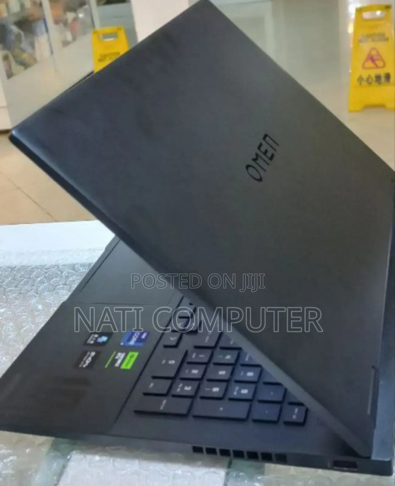 New Laptop HP Omen 15 16GB Intel Core I9 SSD 1T