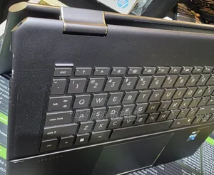 New Laptop HP Spectre 16GB Intel Core I7 SSD 1T