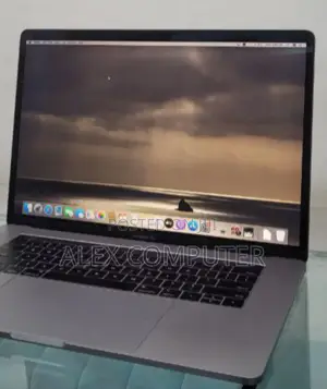 New Laptop Apple MacBook Pro 2019 32GB Intel Core I9 SSD 1T