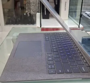 New Laptop Microsoft Surface 16GB Intel Core I7 SSD 512GB