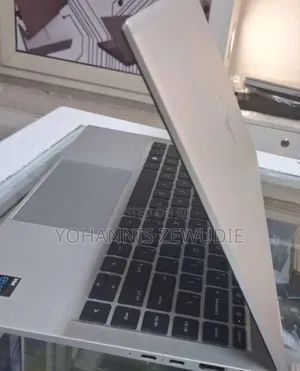 New Laptop HP EliteBook X360 1030 G8 32GB Intel Core I7 SSD 512GB