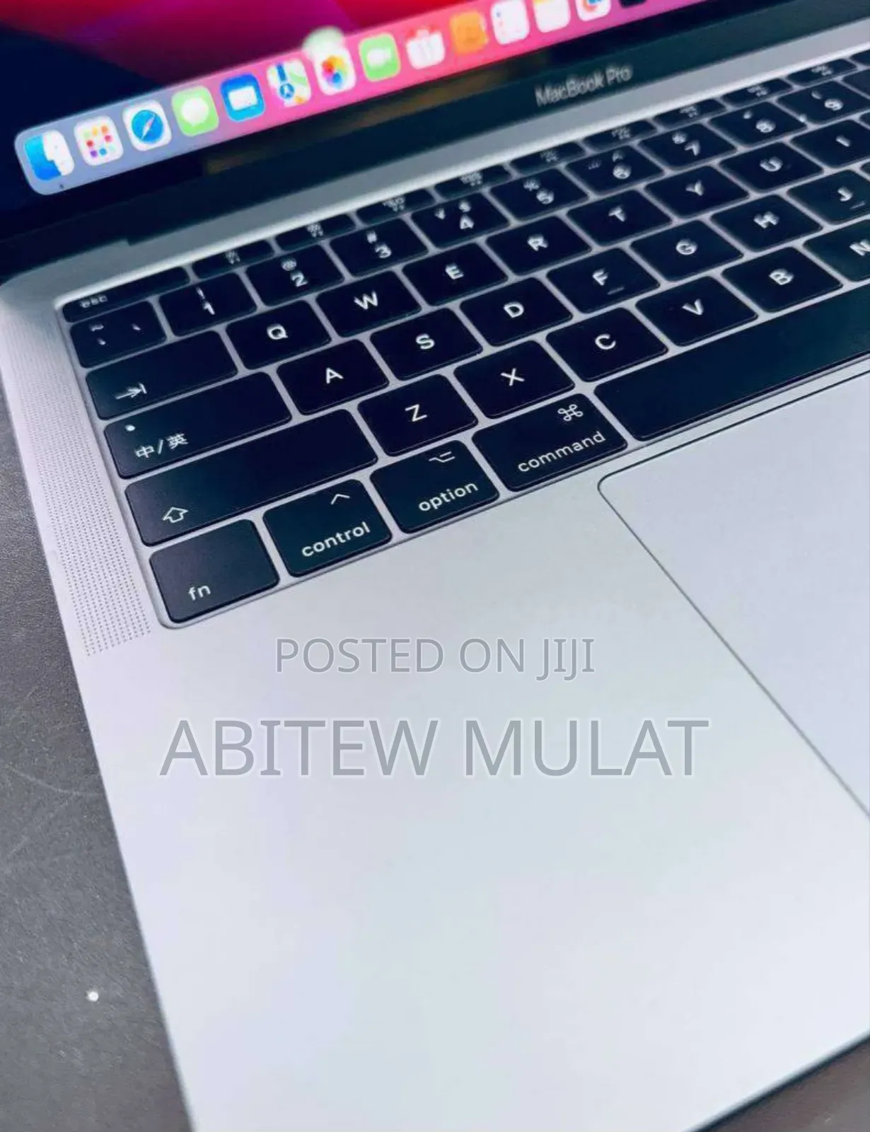 New Laptop Apple MacBook Pro 2017 8GB Intel Core I7 SSD 512GB