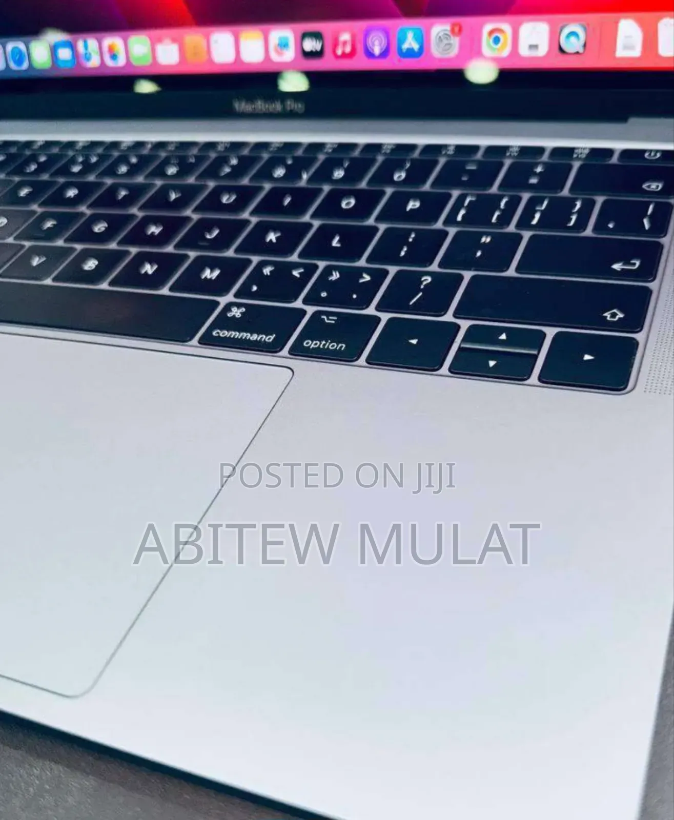 New Laptop Apple MacBook Pro 2017 8GB Intel Core I7 SSD 512GB