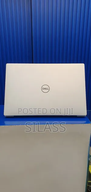 Photo - New Laptop Dell XPS 13 32GB Intel Core I7 SSD 1T