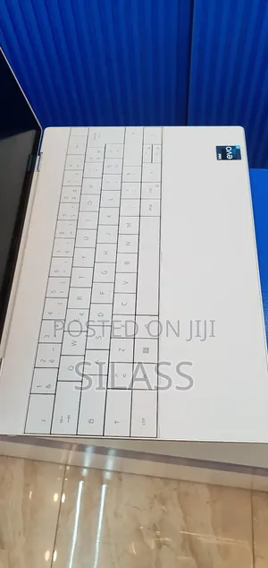 New Laptop Dell XPS 13 32GB Intel Core I7 SSD 1T