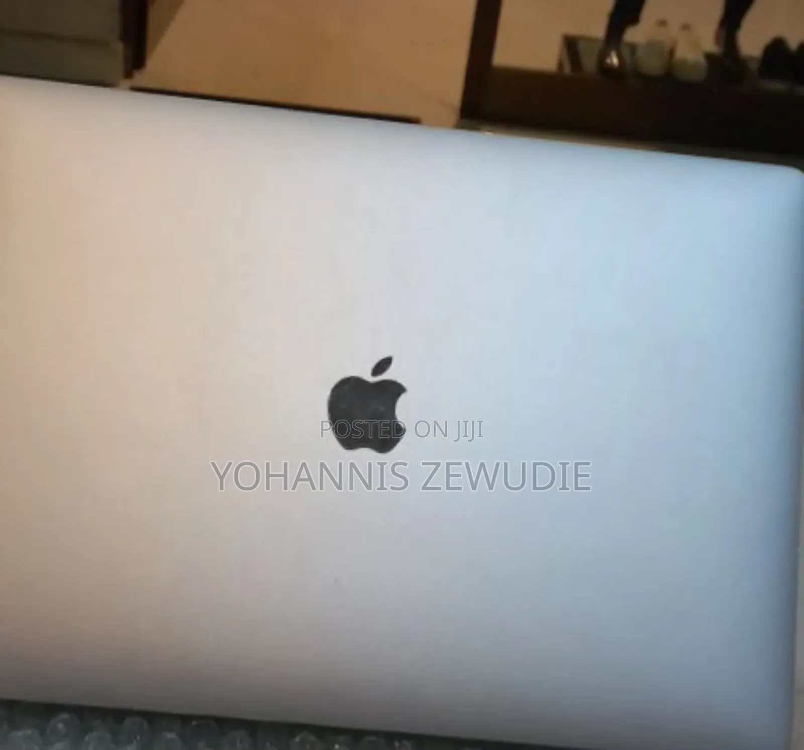 New Laptop Apple MacBook Pro 2017 16GB Intel Core I7 SSD 256GB