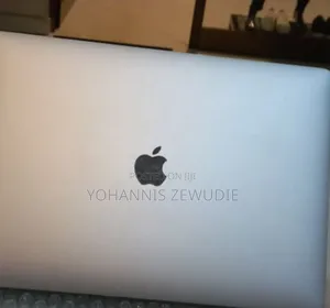 New Laptop Apple MacBook Pro 2017 16GB Intel Core I7 SSD 256GB