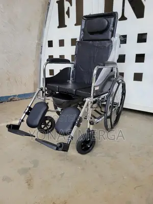 Commode Chair With Pot Bucket峞፬wheelchair( Wheelchair号又wheelchair