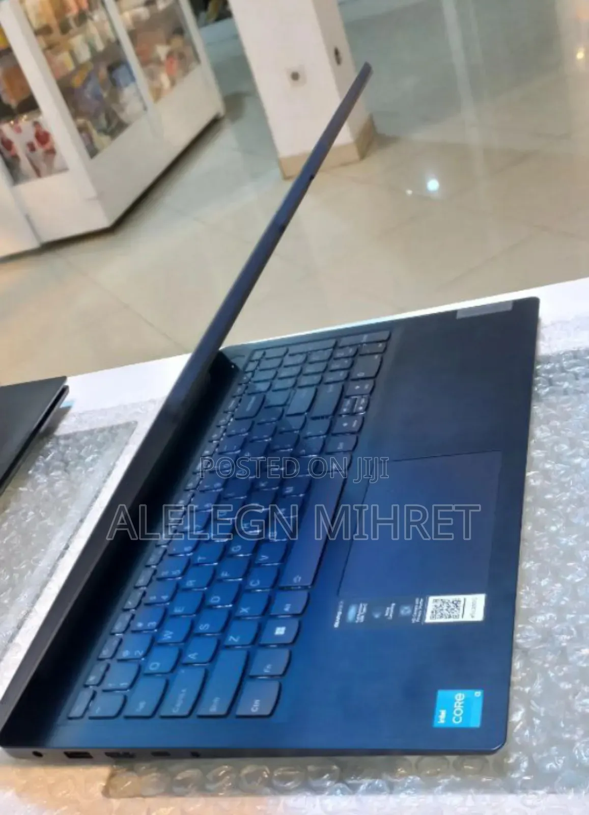 New Laptop Lenovo Ideapad 3 8GB Intel Core I3 SSD 256GB