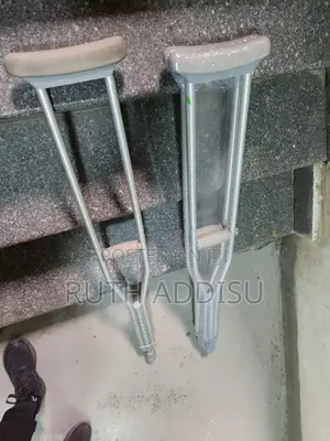 Axillary Bilateral Crutches直到axillary Crutches字樣crutches Under Arm New