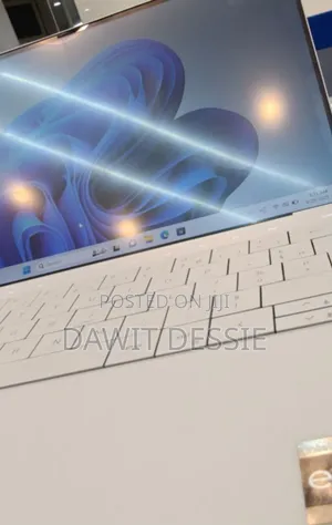 New Laptop Dell XPS 13 32GB Intel Core I7 SSD 1T