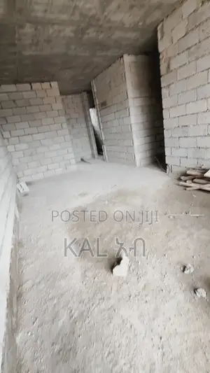 2bdrm Apartment in Compass Properties, Bole for sale