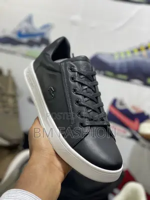 Lacoste Flat Men’S Casual Black and White Shoes