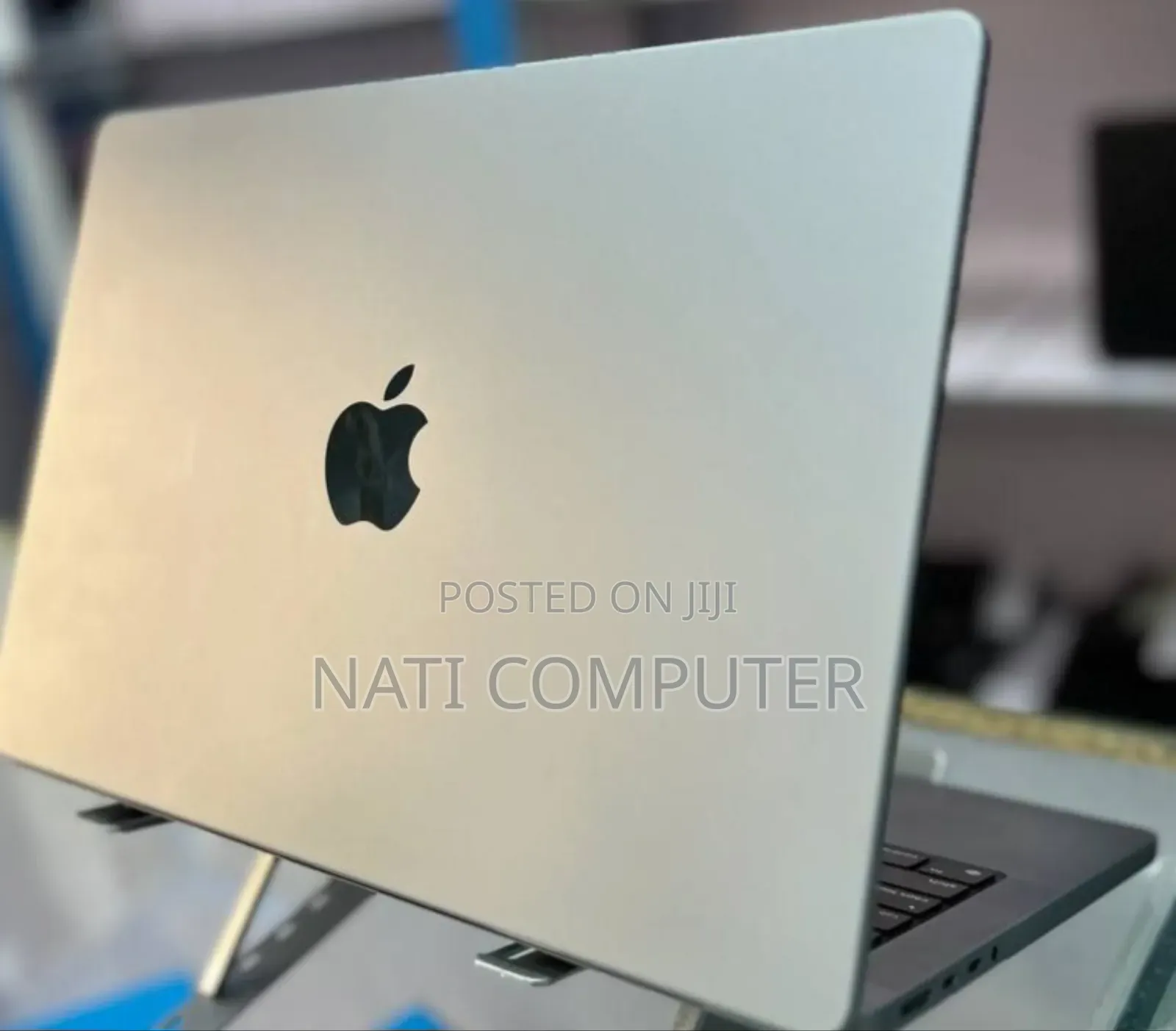 New Laptop Apple MacBook Pro M1 32GB Intel Core I9 SSD 1T