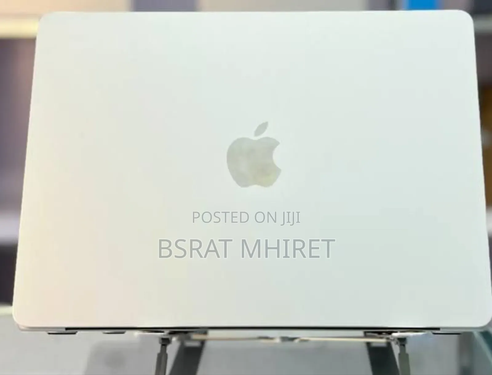 New Laptop Apple MacBook Air 2025 M4 13-Inch 16GB Apple M4 SSD 256GB