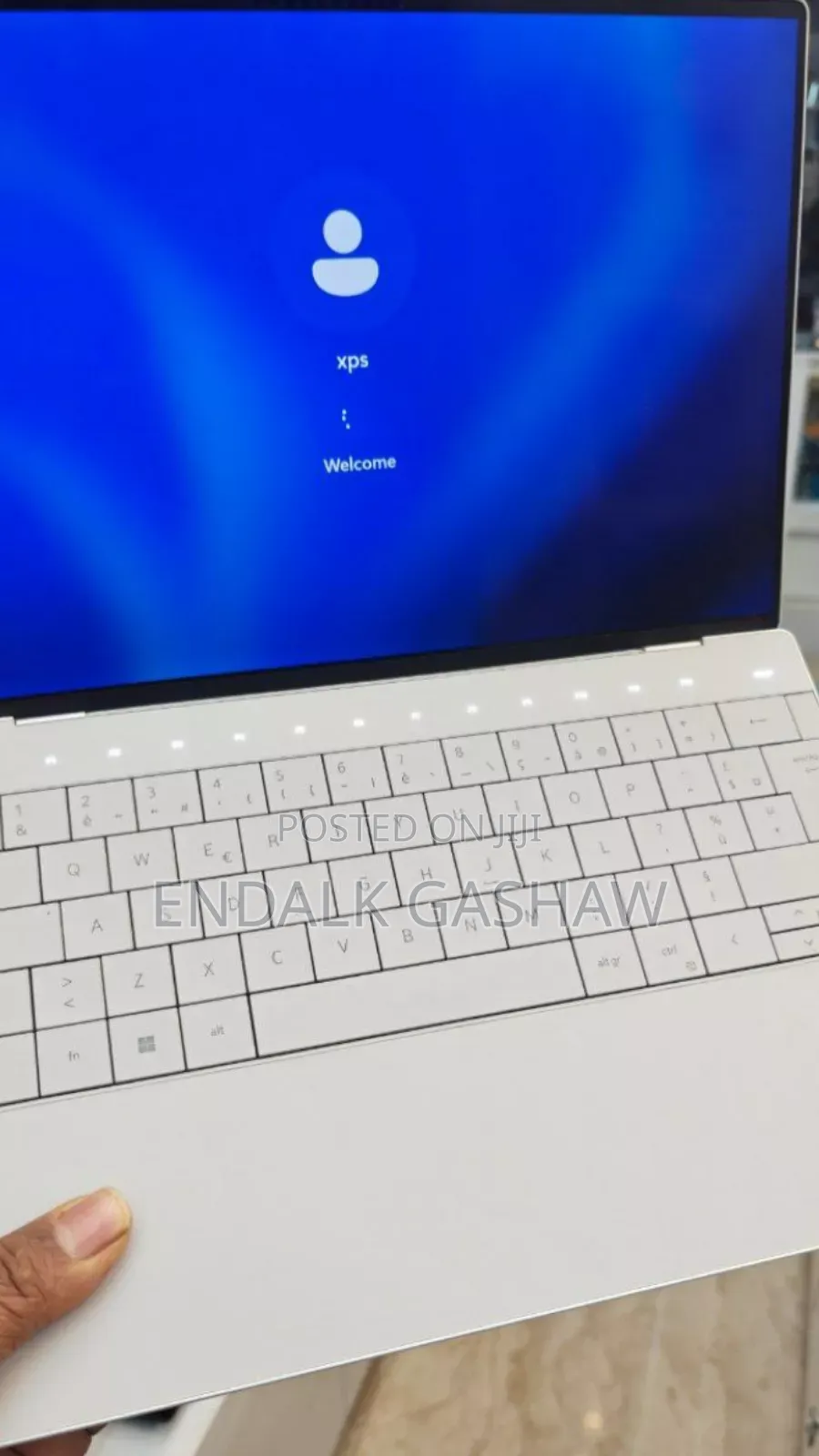 New Laptop Dell XPS 15 32GB Intel Core I7 SSD 1T