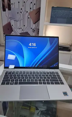 New Laptop HP EliteBook 1040 G8 16GB Intel Core i7 SSD 512GB