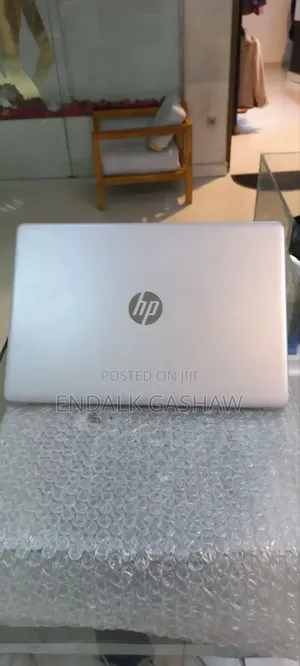 New Laptop HP Stream Notebook 8GB Intel Core I5 SSD 1T