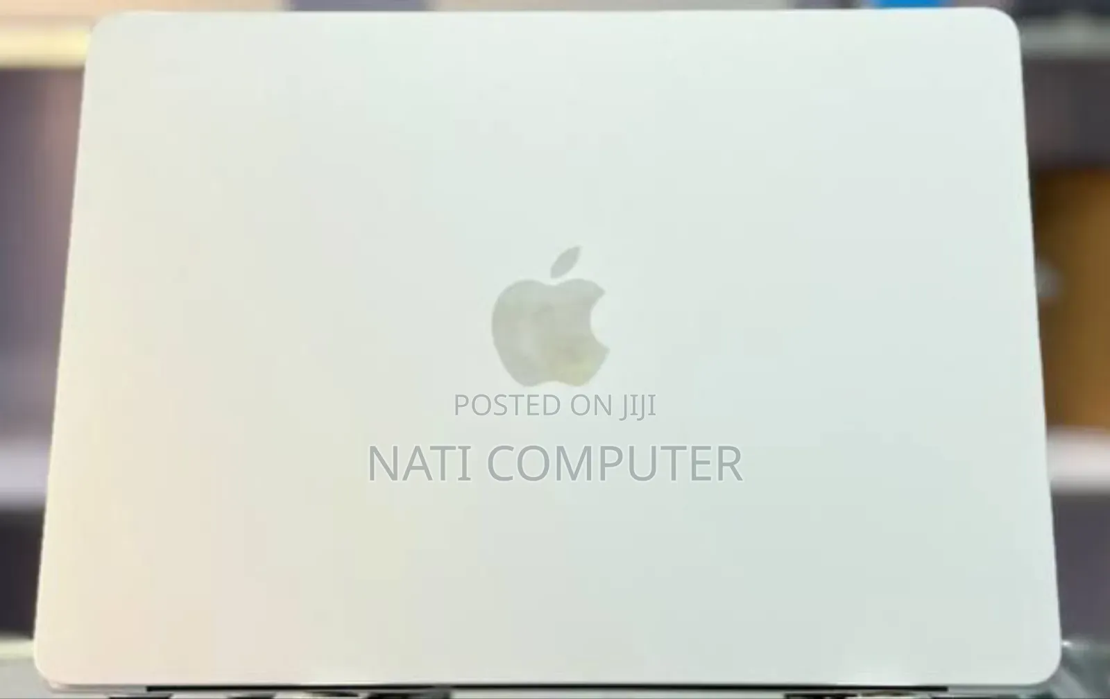 New Apple MacBook Air 2025 M4 13-Inch 16GB Intel Core I7 SSD 256GB