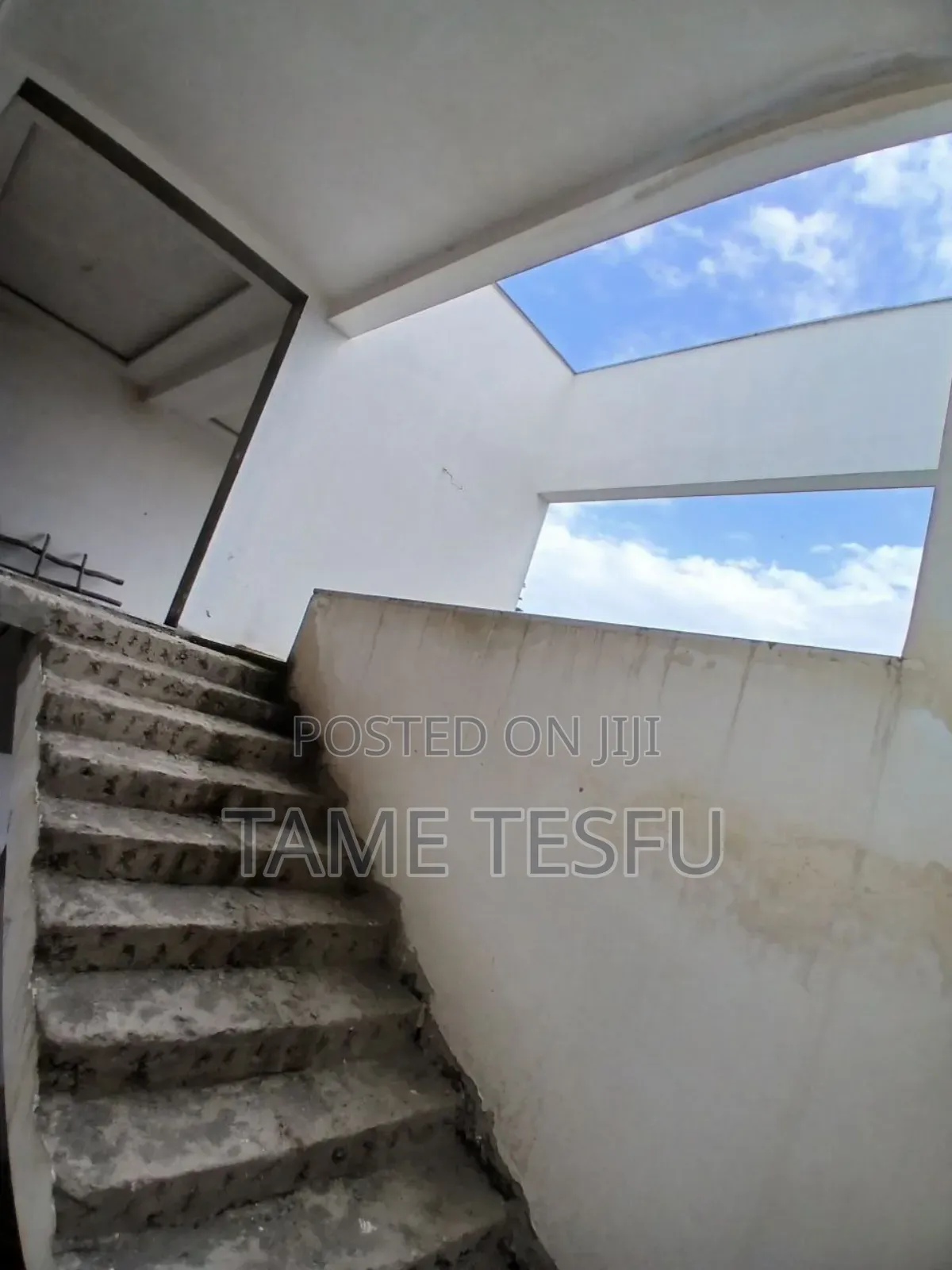 Furnished 7bdrm House in ሰሚት ካምብራጅ, Bole for sale