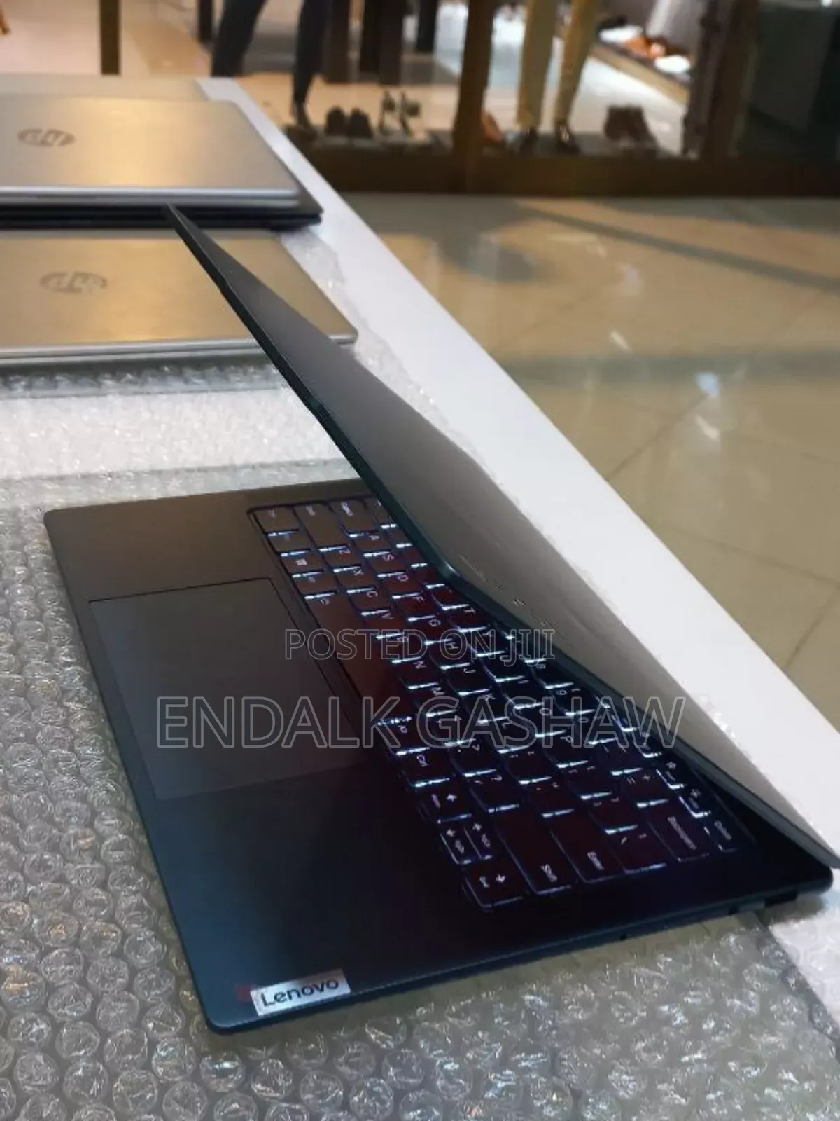 New Laptop Lenovo Yoga 7i 32GB Intel Core I7 SSD 1T