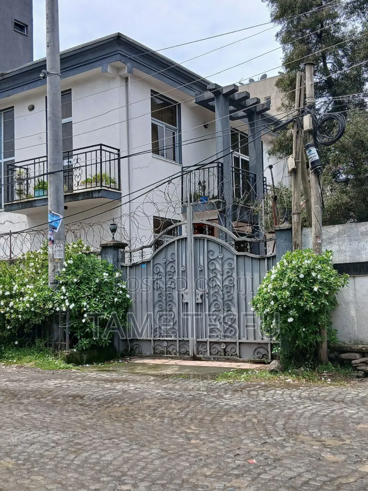 Furnished 5bdrm House in ፍጋ, Bole for sale