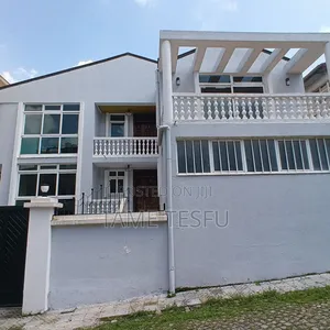 Furnished 6bdrm House in Cmc, Bole for sale