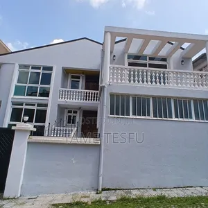 Furnished 6bdrm House in Cmc, Bole for sale