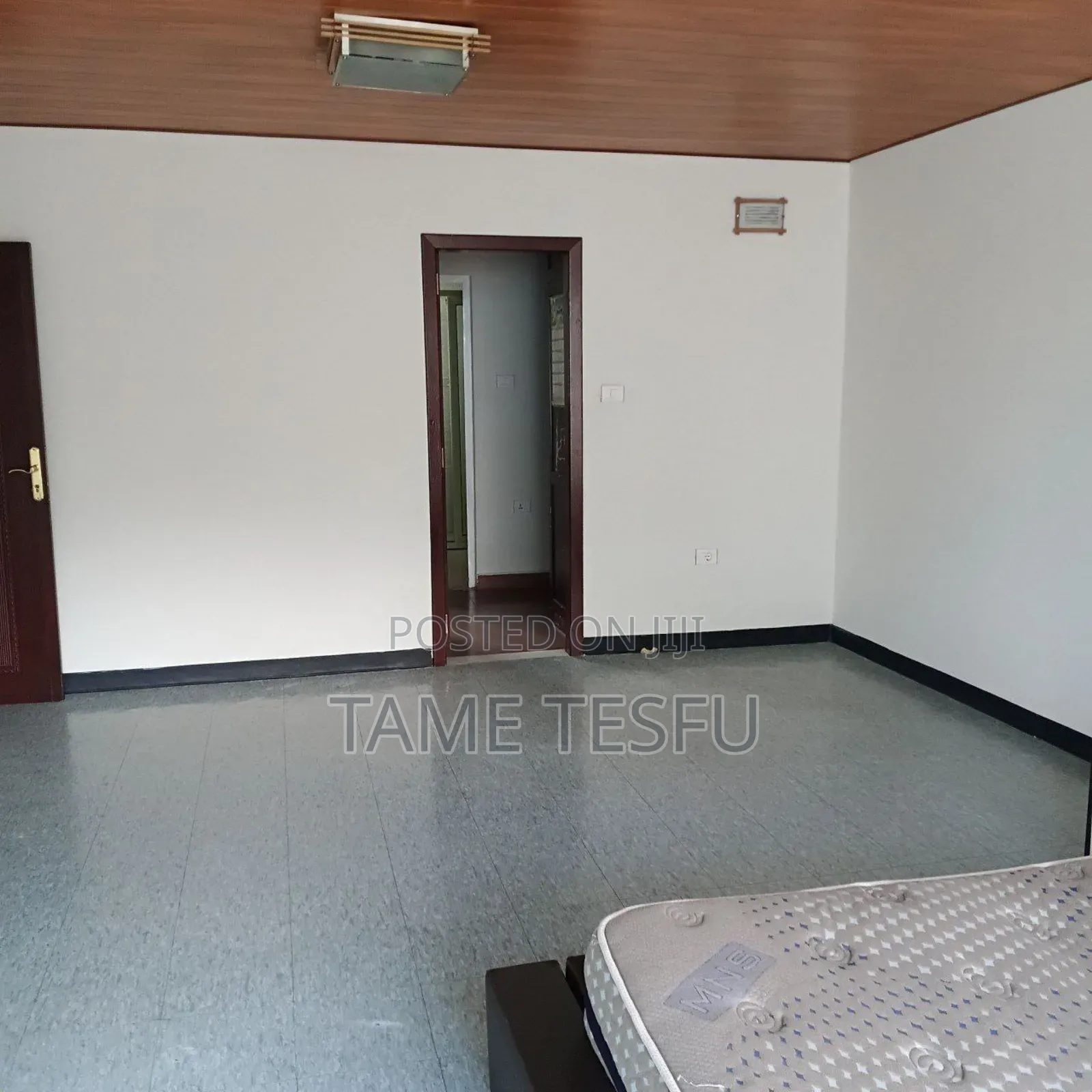 Furnished 6bdrm House in Cmc, Bole for sale
