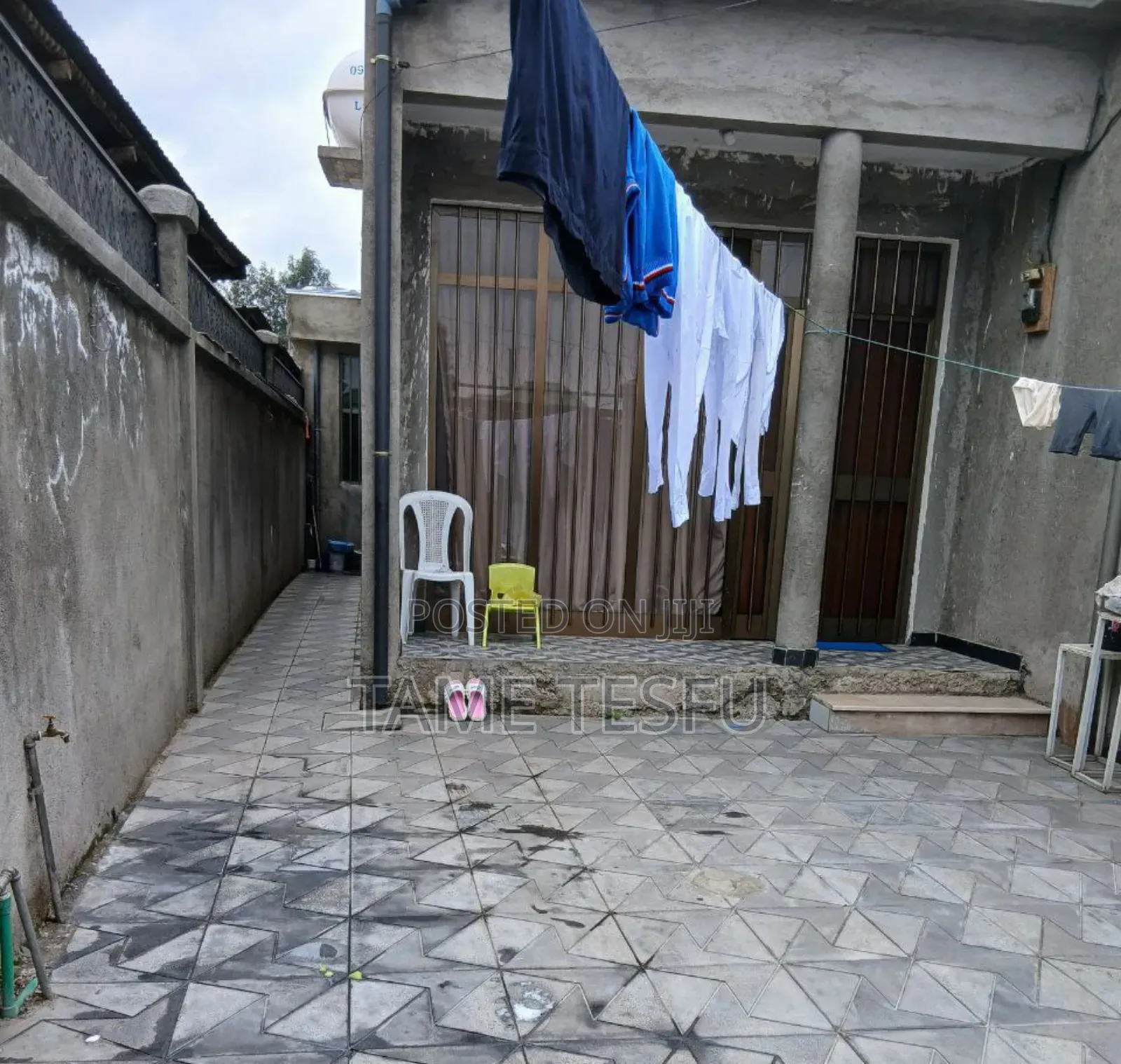 Furnished 3bdrm House in Cmc, Bole for sale