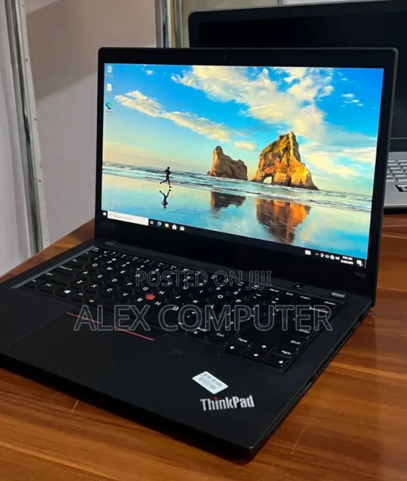New Laptop Lenovo ThinkPad T495s 16GB AMD Ryzen 5 SSD 512GB